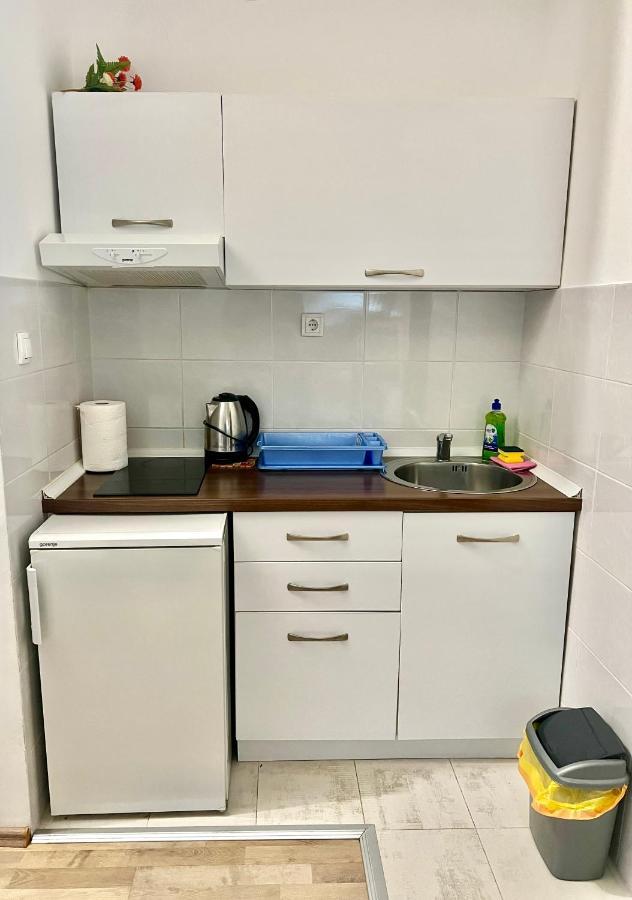Apartments Family 蒂瓦特 外观 照片